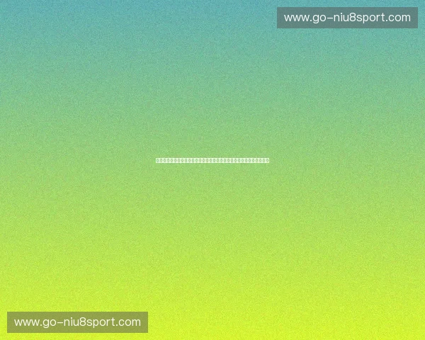 苍穹之霸与暗巷之灵：鹰与猫的跨时空博弈，谁才是真正的生存艺术家？